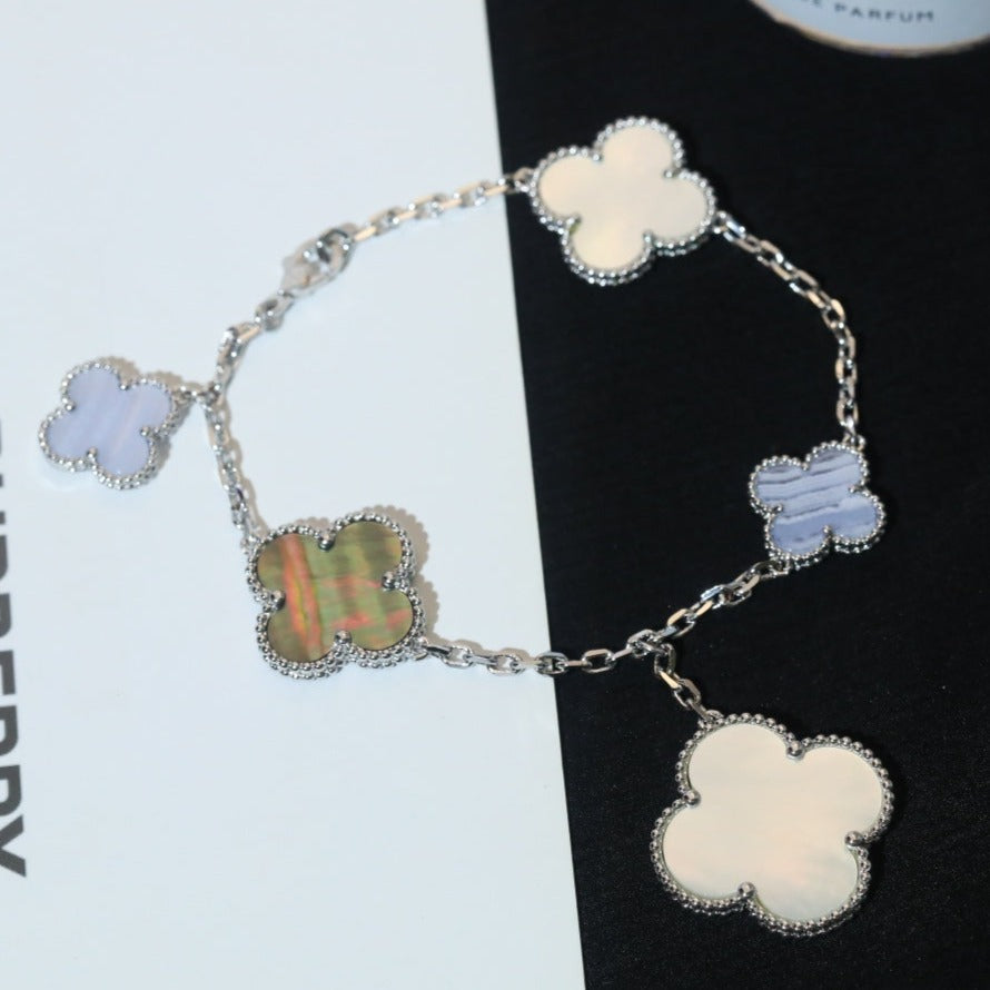 [⭐Luxery]CLOVER BRACELET 5 MOTIFS MOP CHALCEDONY SILVER