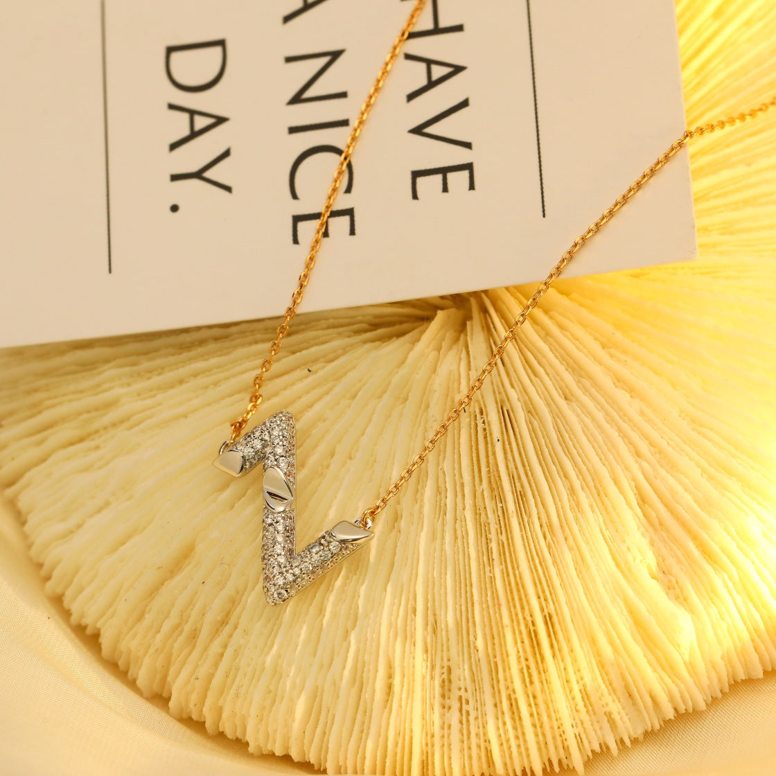 [⭐Luxery]VOLT SILVER DIAMOND PEDANT NECKLACE