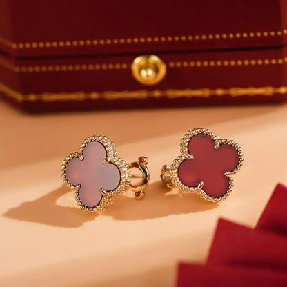 [⭐Luxery]CLOVER MEDIUM 1 MOTIFS CARNELIAN  EARRINGS