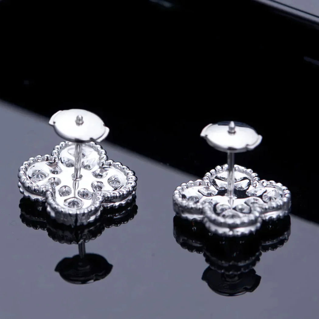 [⭐Luxery]CLOVER 1 MOTIFS DIAMOND STUD EARRINGS SILVER