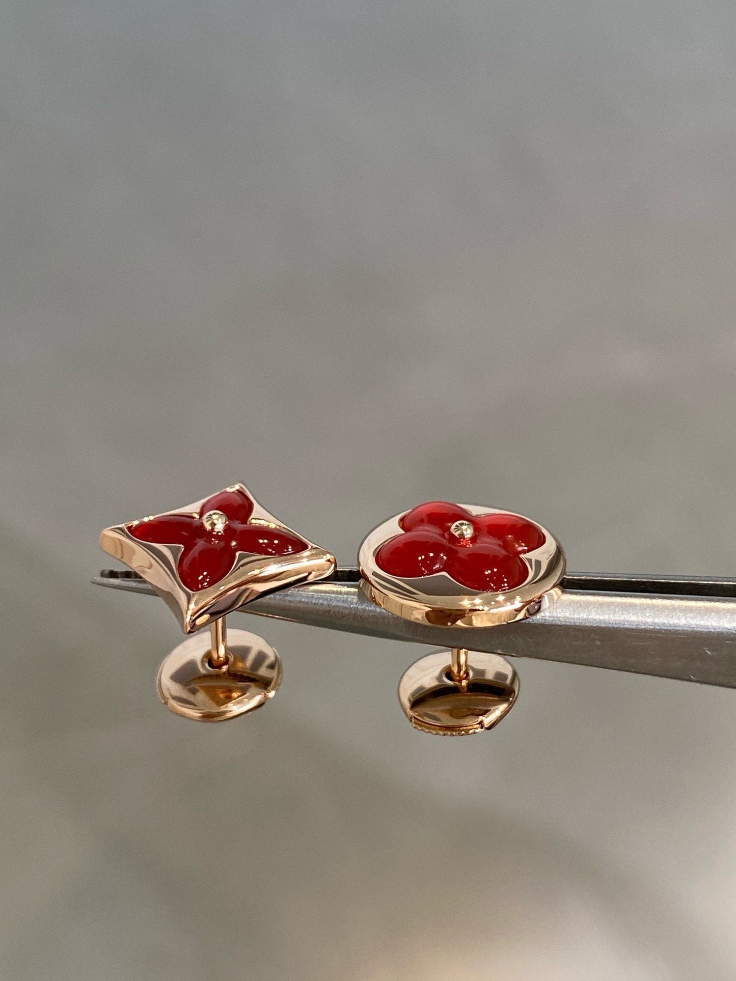 [⭐Luxery]STAR AND SUN PINK GOLD CARNELIAN STUD EARRINGS