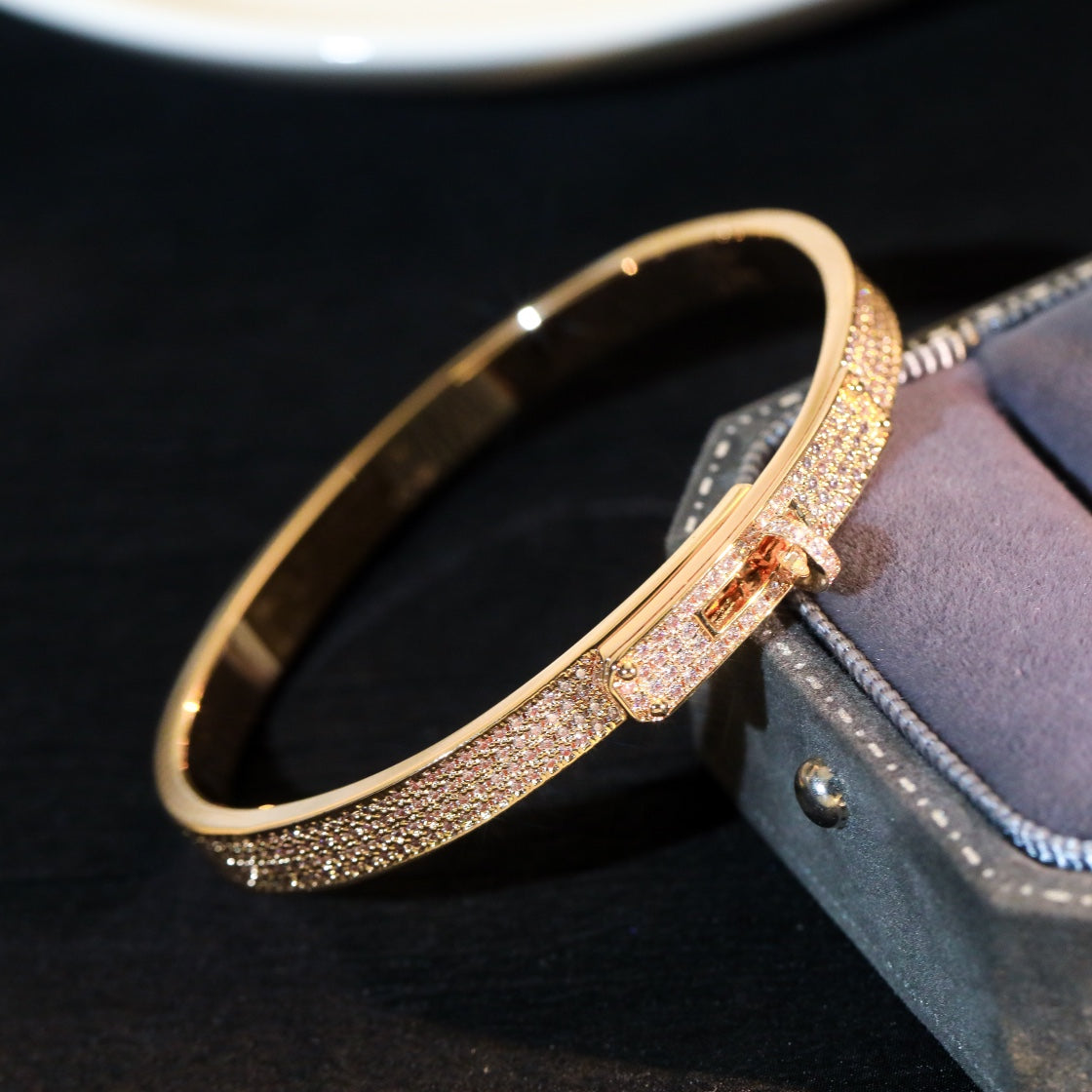 [⭐Luxery]KELLY BRACELET DIAMOND PAVED