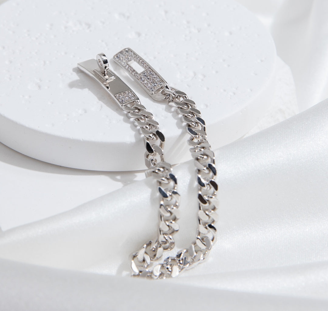 [⭐Luxery]KELLY CHAIN SILVER DIAMOND BRACELET