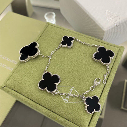 [⭐Luxery]CLOVER 5 MOTIFS SIVLER ONYX BRACELET
