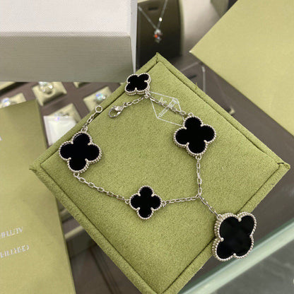[⭐Luxery]CLOVER 5 MOTIFS SIVLER ONYX BRACELET