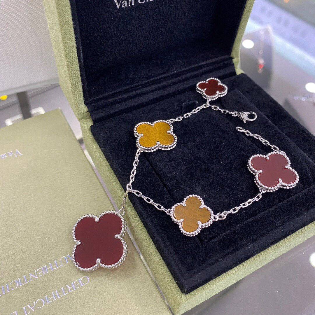 [⭐Luxery]CLOVER 5 MOTIFS SIVLER CARNELIAN TIGER EYE BRACELET