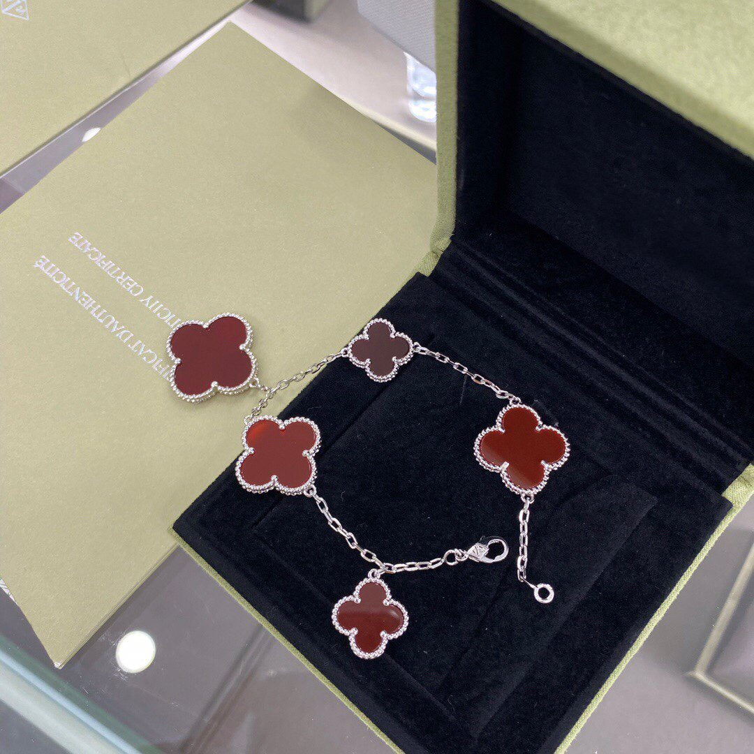[⭐Luxery]CLOVER 5 MOTIFS SIVLER CARNELIAN BRACELET