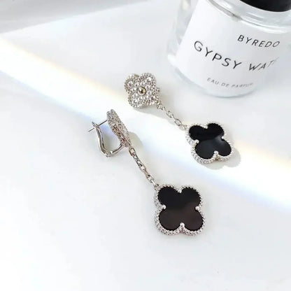 [⭐Luxery]CLOVER 2 MOTIFS  DIAMOND ONYX EARRINGS SILVER