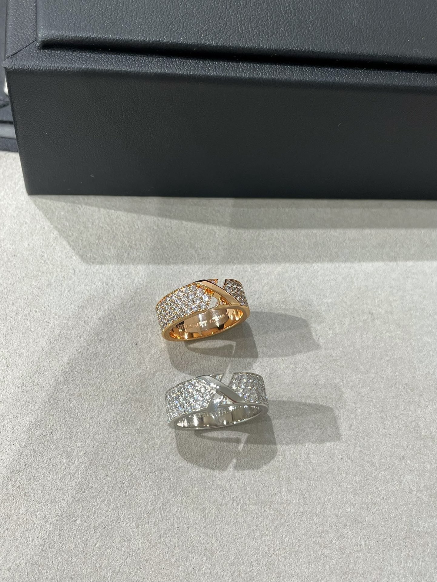 [⭐Luxery]LIENS EVIDENCE  DIAMOND PAVED RING