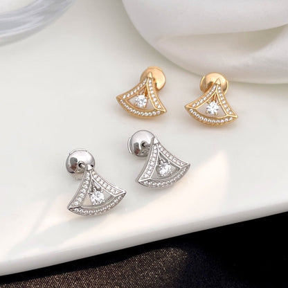 [⭐Luxery]DREAM MINI DIAMOND STUD EARRINGS
