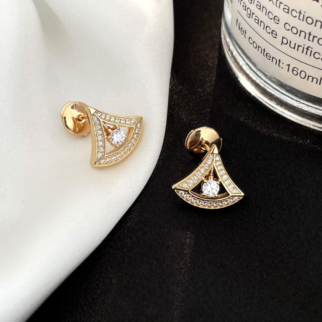 [⭐Luxery]DREAM MINI DIAMOND STUD EARRINGS
