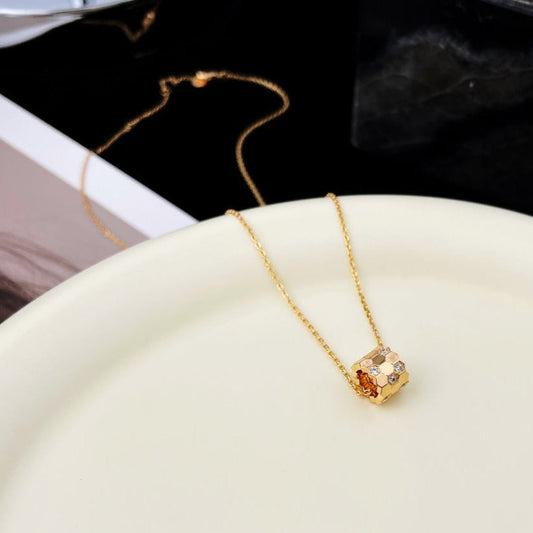 [⭐Luxery]BEE MINI PEDANT DIAMOND NECKLACE