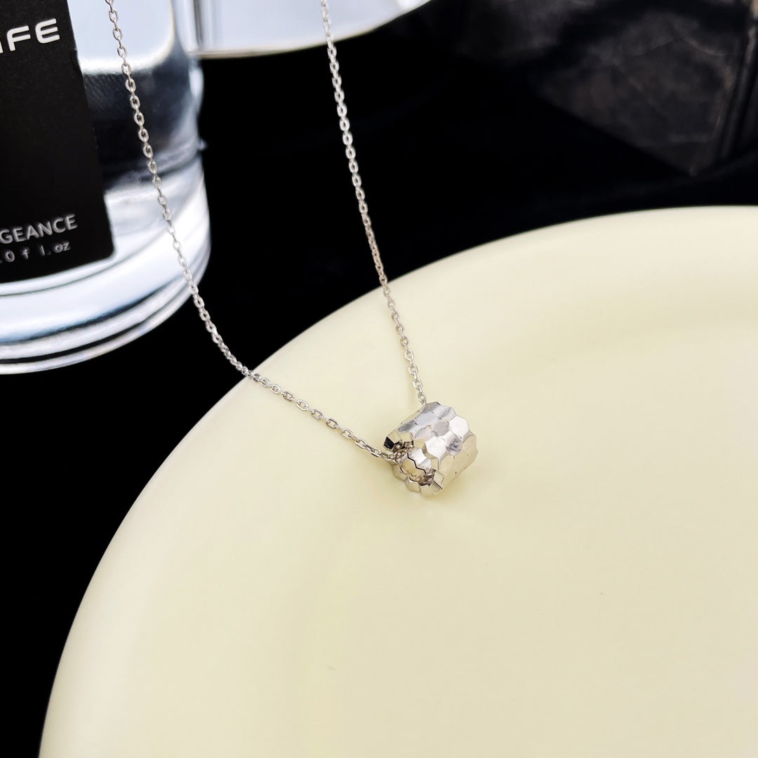 [⭐Luxery]BEE MINI PEDANT DIAMOND NECKLACE