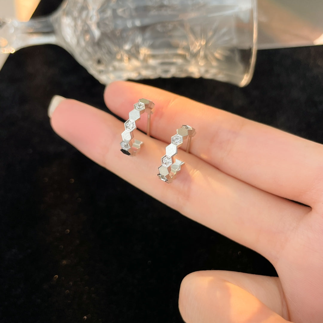 [⭐Luxery]BEE LOVE DIAMOND HOOP EARRINGS