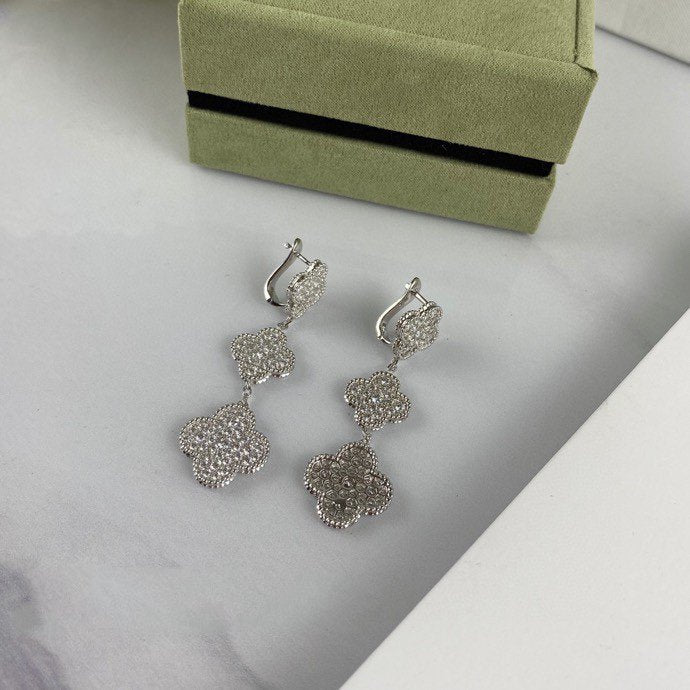 [⭐Luxery]CLOVER 3 MOTIF DIAMOND SILVER DROP EARRINGS