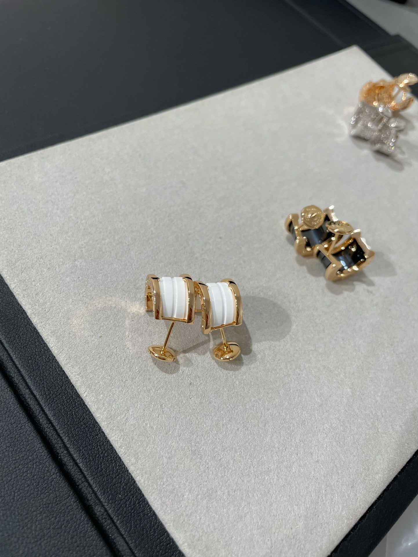 [⭐Luxery]ZERO 1 PINK GOLD CERAMIC EARRINGS