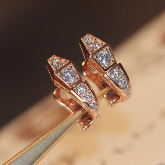 [⭐Luxery]SERPENT PINK GOLD DIAMOND EARRINGS