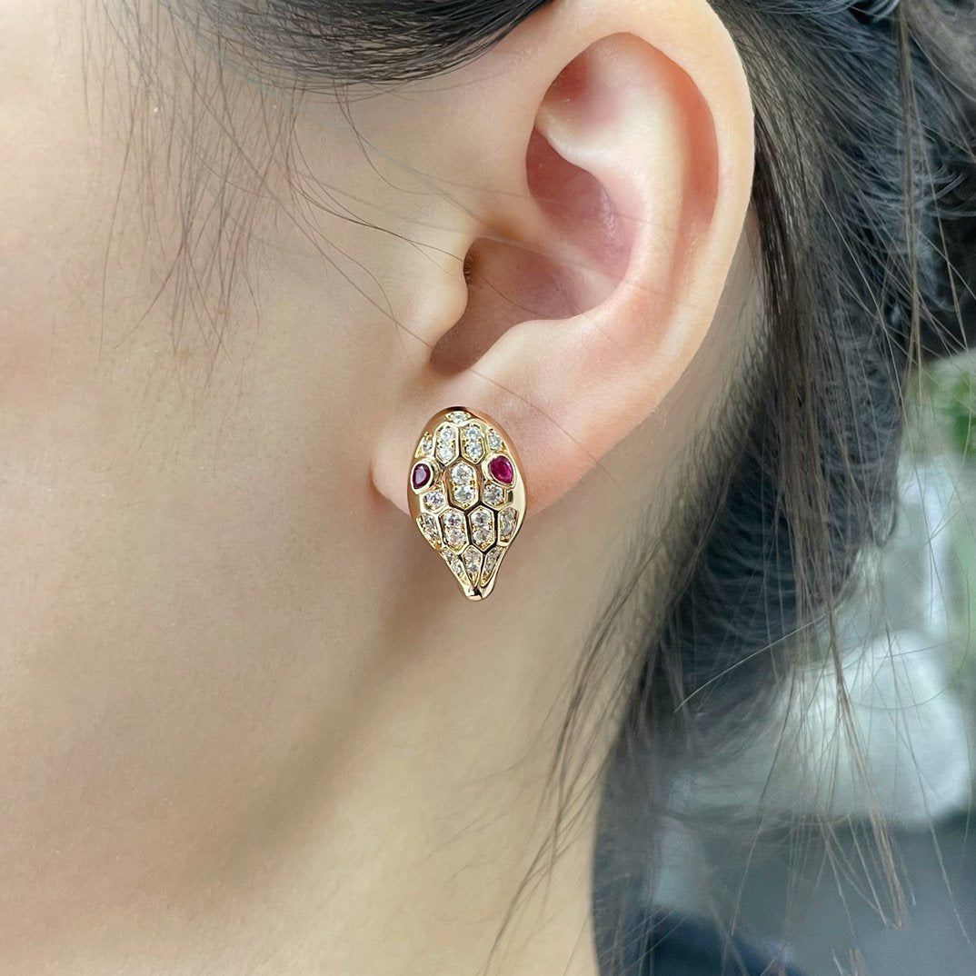 [⭐Luxery]SERPENT DIAMOND STUD EARRINGS