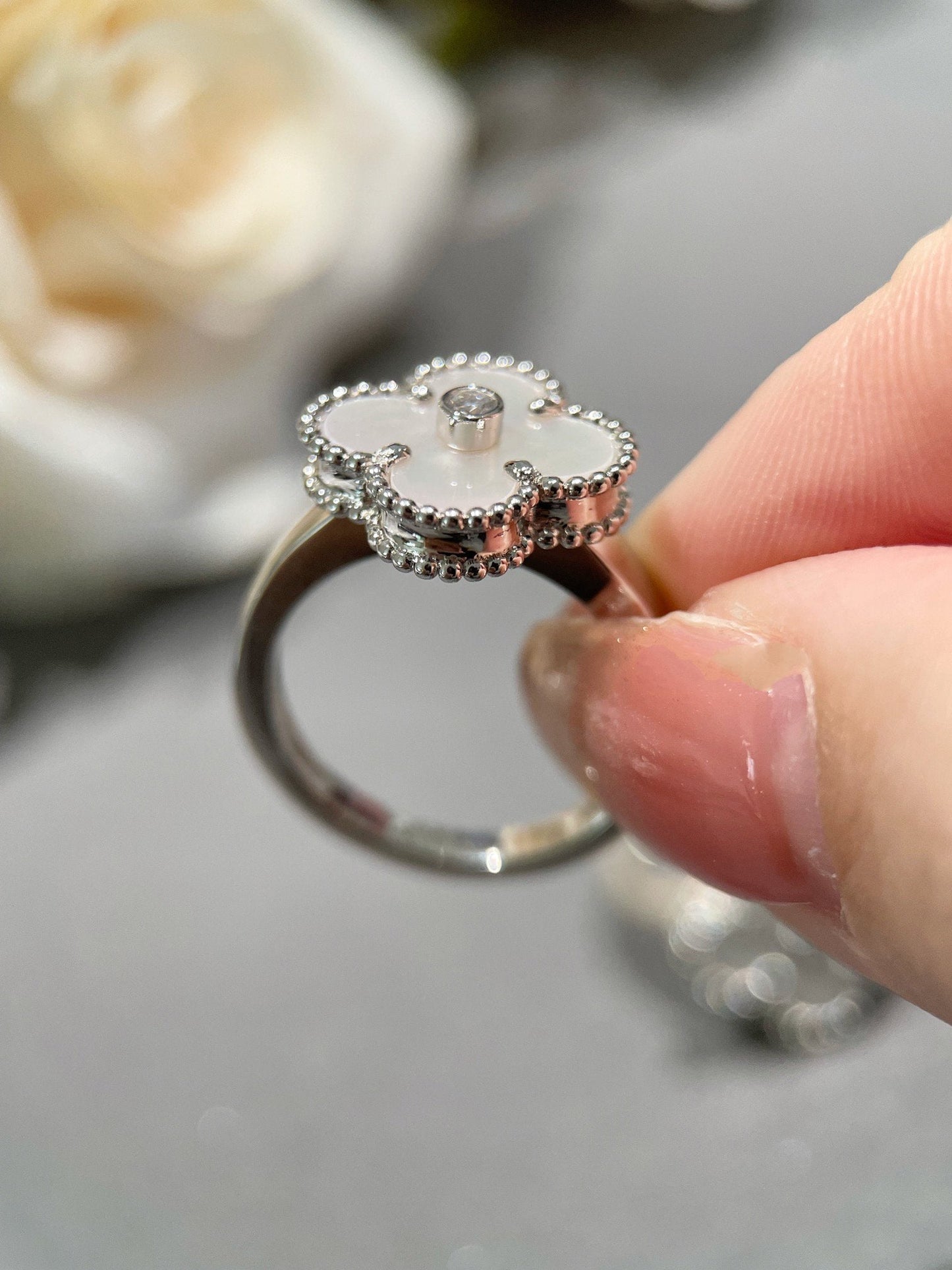 [⭐Luxery]CLOVER SILVER MOP DIAMOND RING