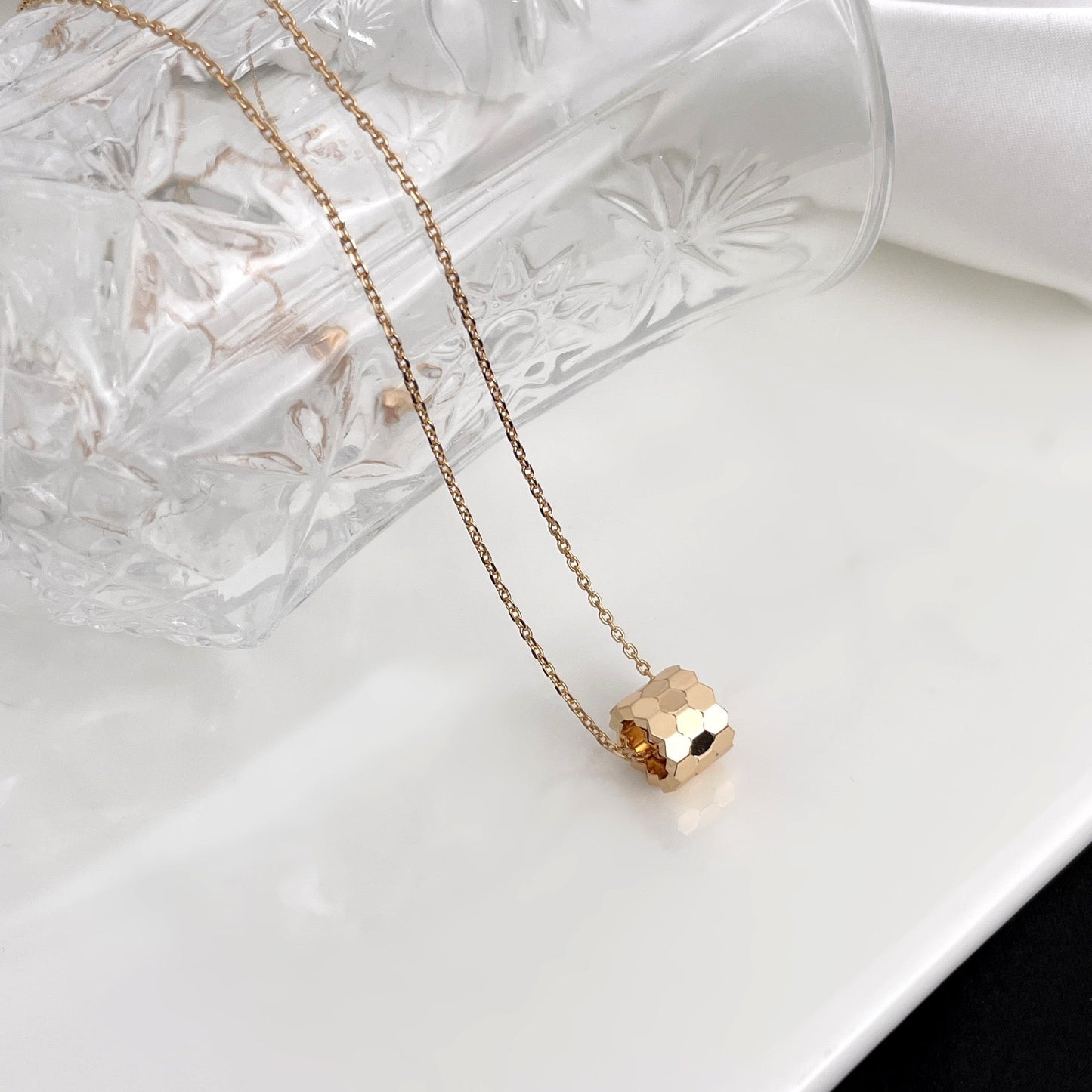 [⭐Luxery]BEE MINI NECKLACE