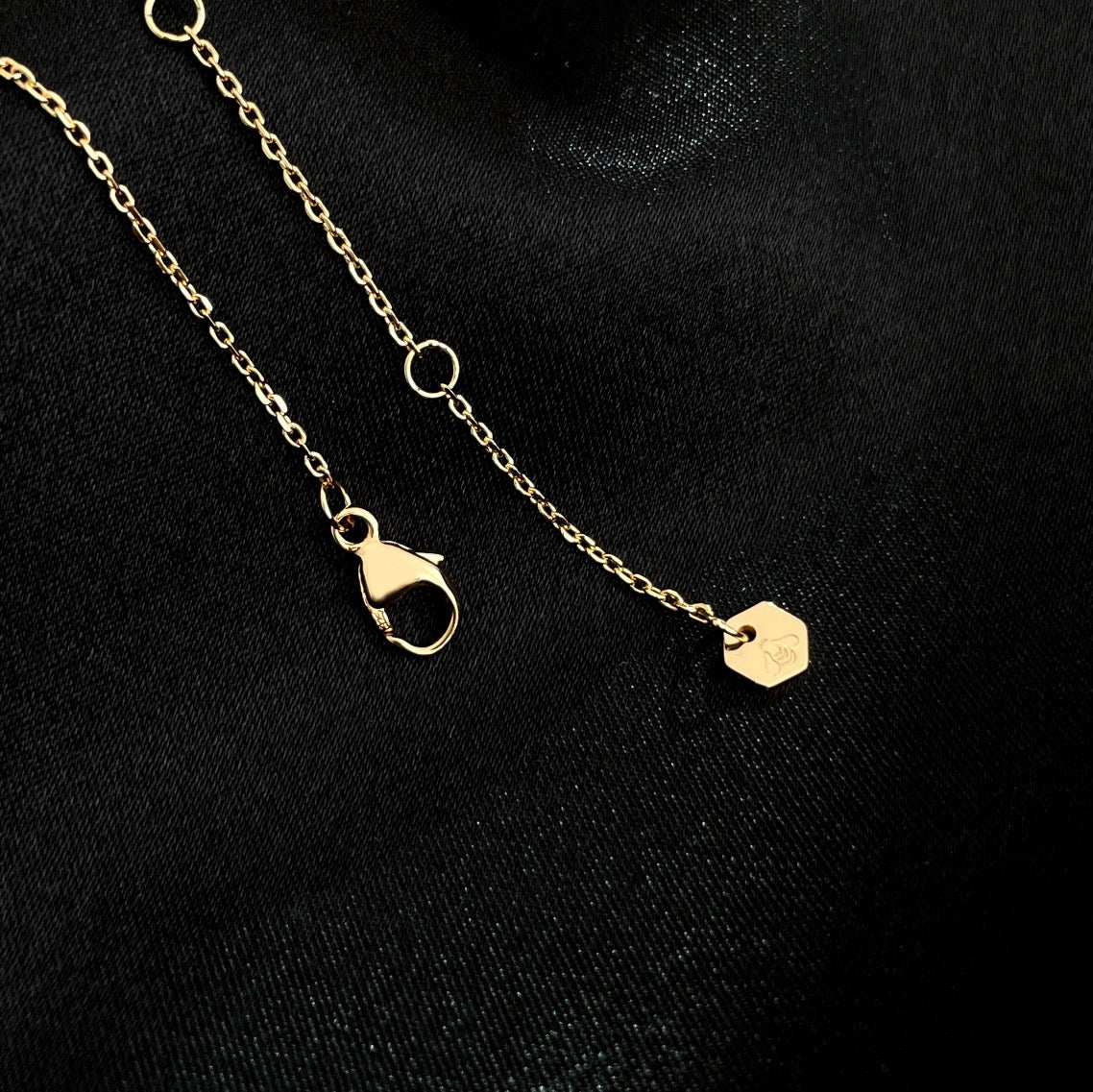 [⭐Luxery]BEE MINI NECKLACE