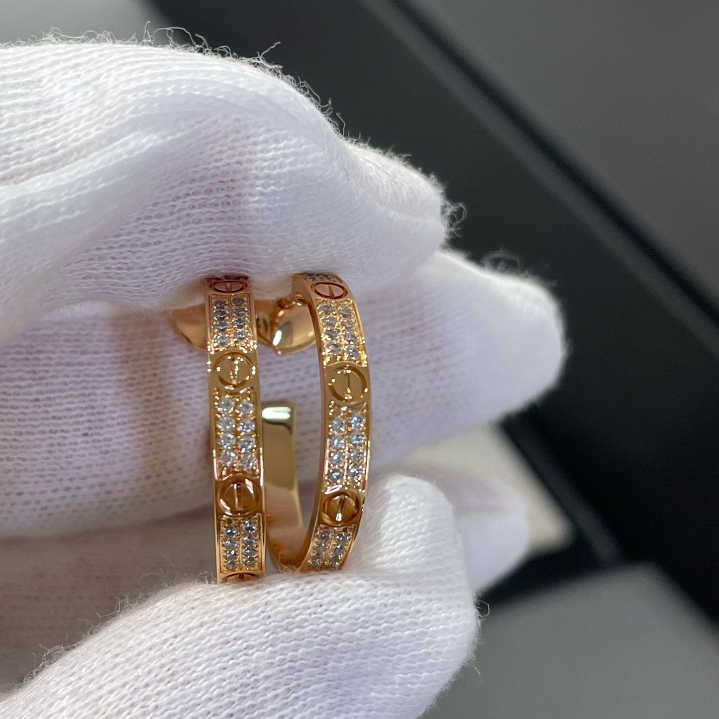 [⭐Luxery]LOVE DIAMOND PINK GOLD HOOP EARRINGS