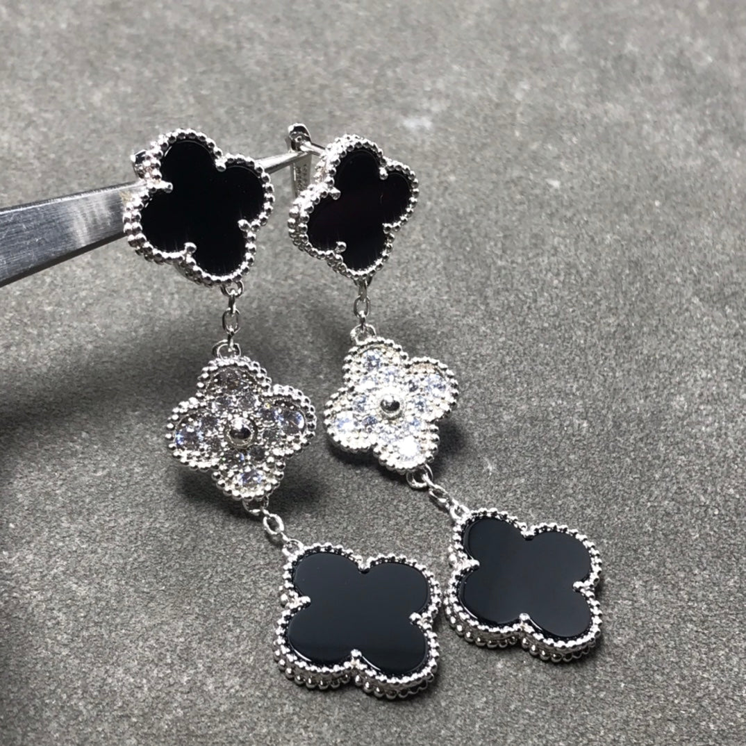 [⭐Luxery]CLOVER 3 MOTIF DIAMOND ONYX SILVER EARRINGS