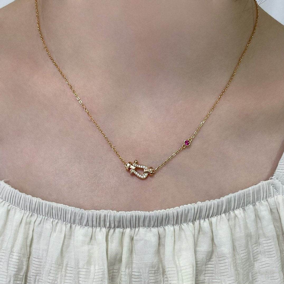 [⭐Luxery]FORCE 10 DIAMOND PINK GOLD NECKLACE