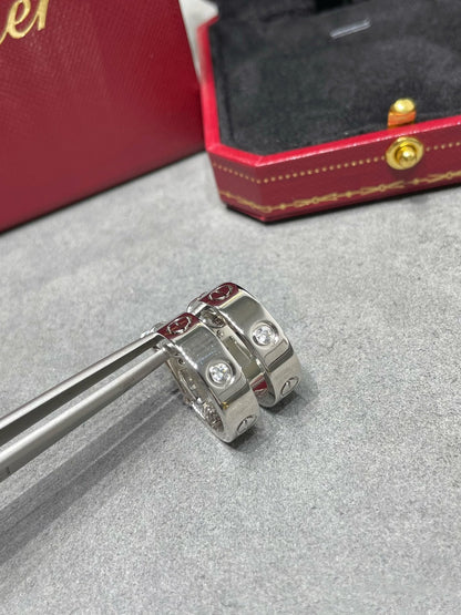 [⭐Luxery]LOVE 5.5MM 1 DIAMOND EARRINGS