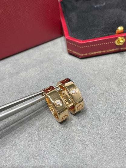 [⭐Luxery]LOVE 5.5MM 1 DIAMOND EARRINGS