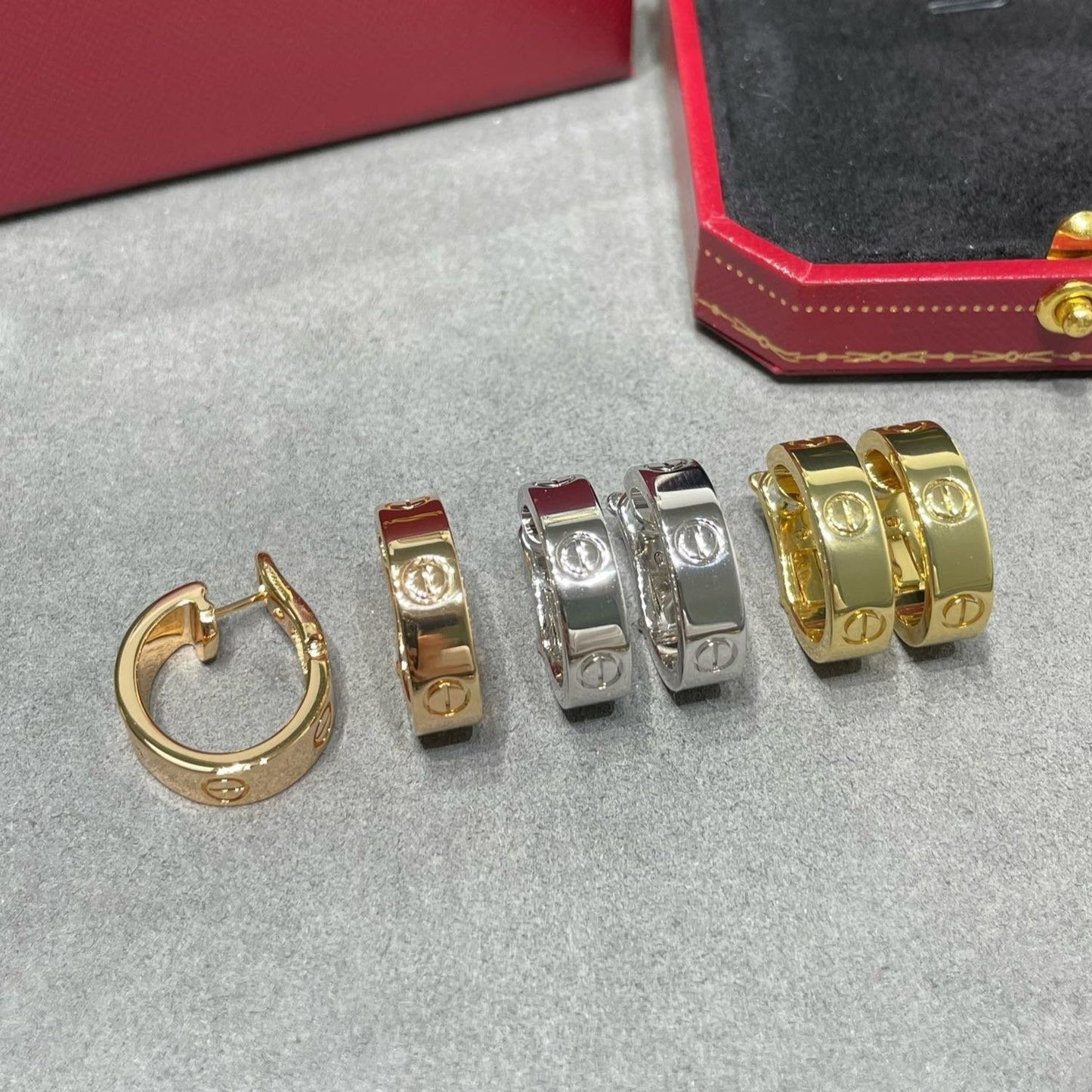[⭐Luxery]LOVE 5.5MM EARRINGS