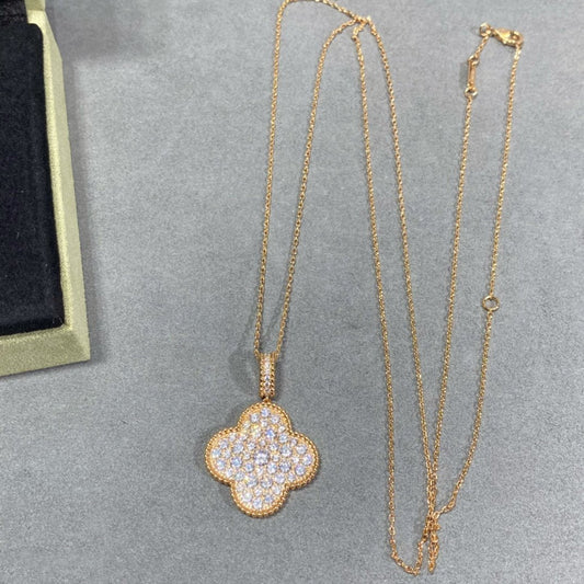 [⭐Luxery]CLOVER 25MM LARGE PEDANT DIAMOND PAVED LONG NECKLACE