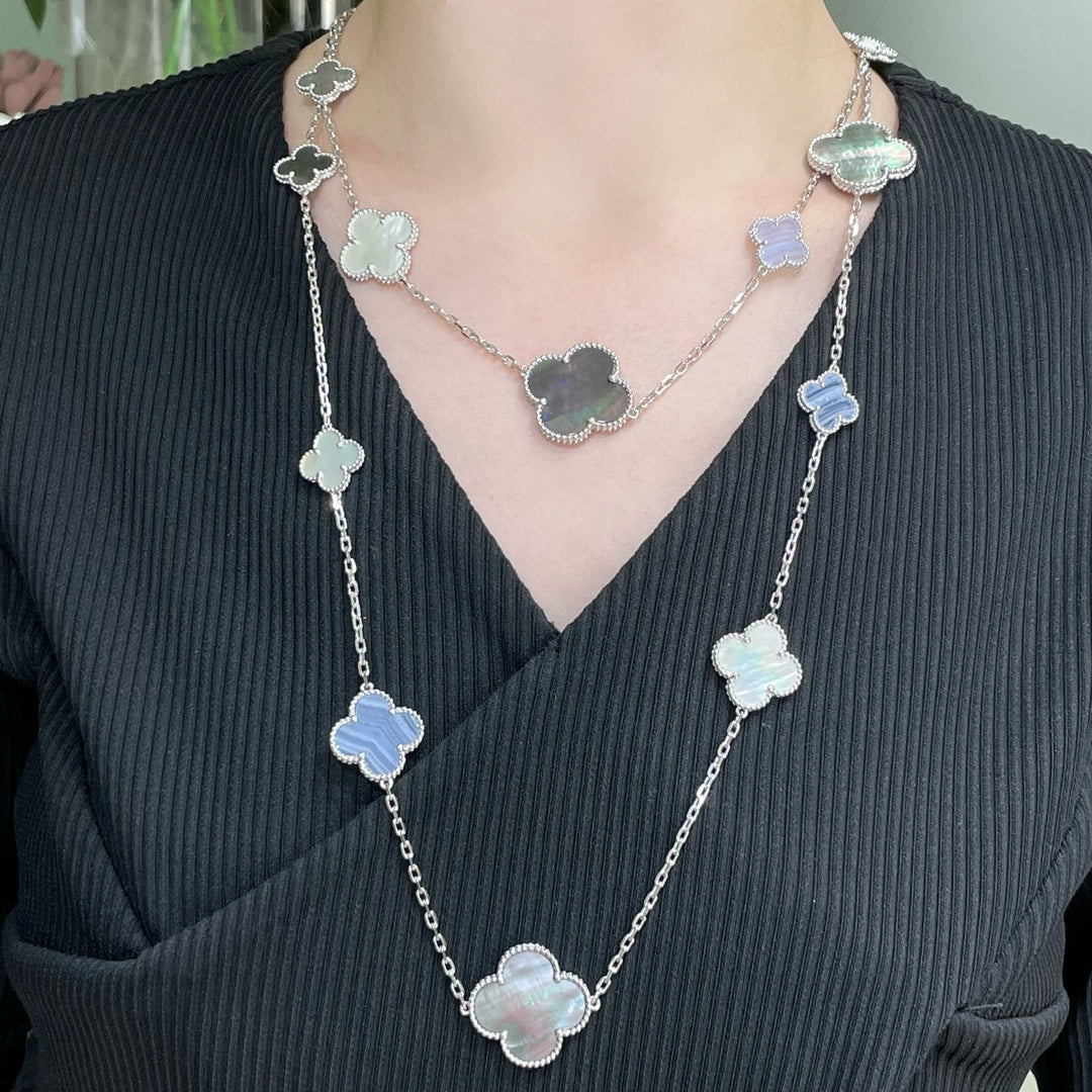 [⭐Luxery]CLOVER 16 MOTIF CHALCEDONY MOP SILVER NECKLACE