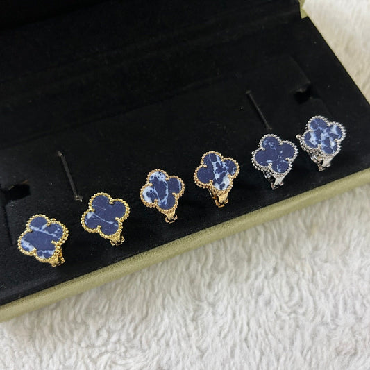 [⭐Luxery]CLOVER PIETERSITE MEDIUM STUD EARRINGS