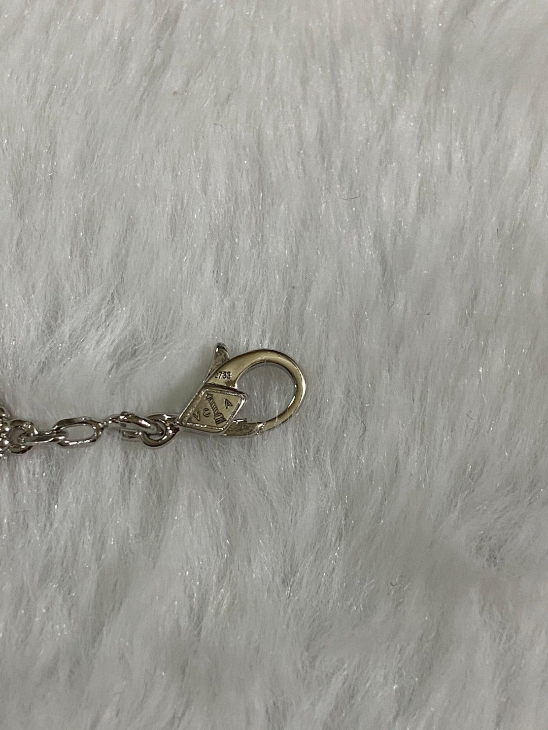 [⭐Luxery]CLOVER 1 MOTIF PIETERSITE BRACELET