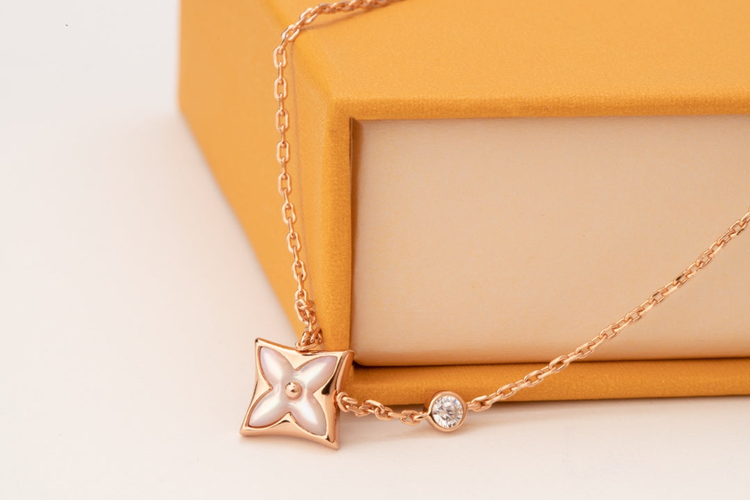 [⭐Luxery]STAR PINK MOP 1 DIAMOND PINK GOLD NECKLACE