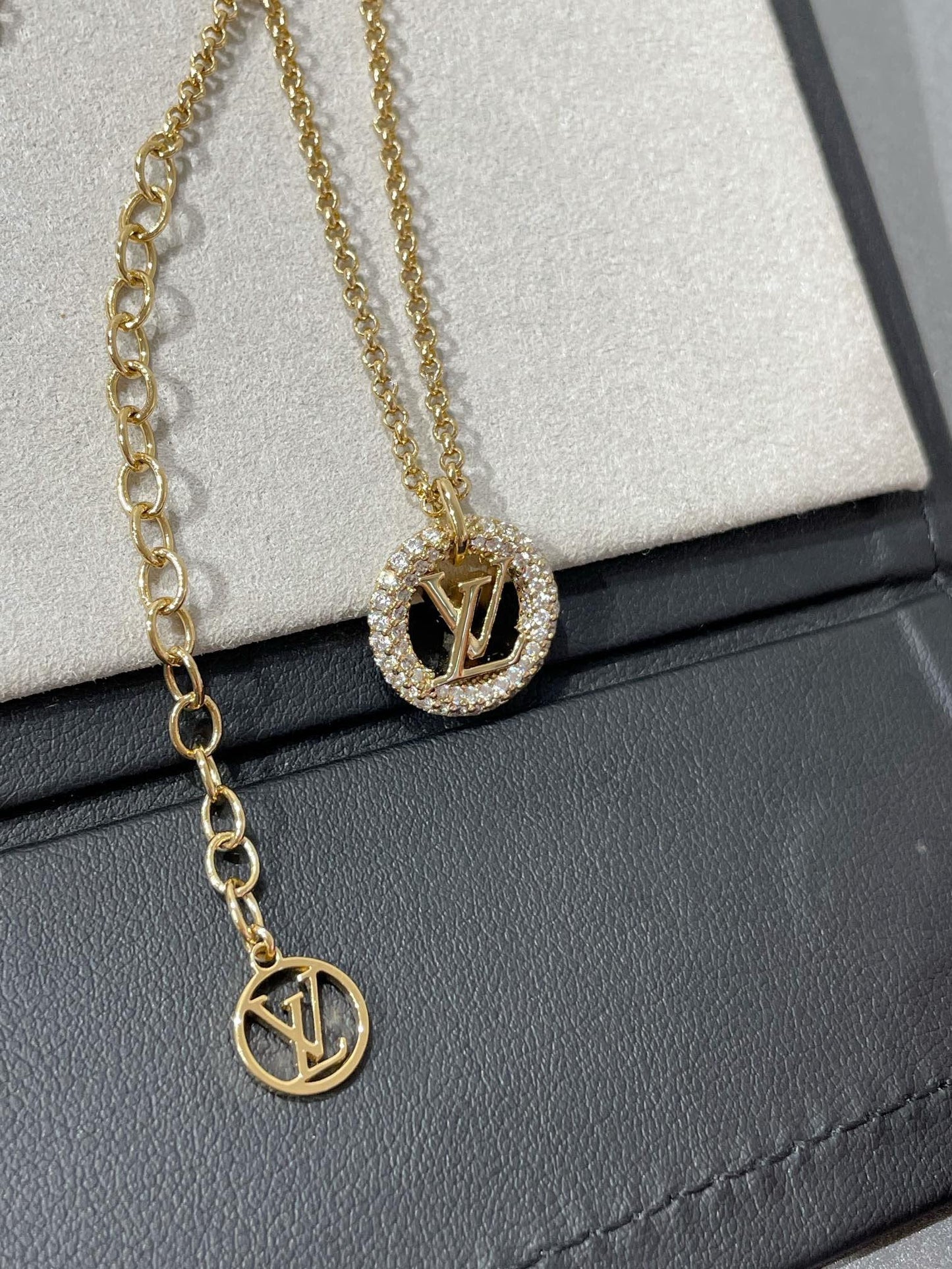 [⭐Luxery]BY NIGHT DIAMOND PAVED NECKLACE