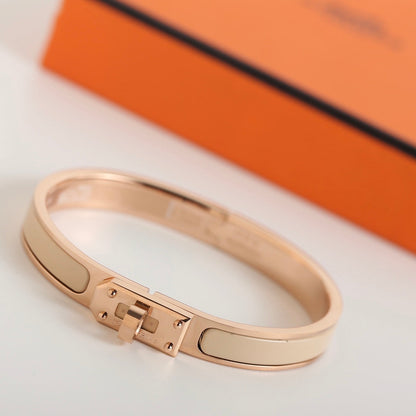 [⭐Luxery]HM KELLY BEIGE BRACELET