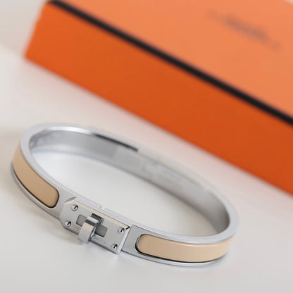 [⭐Luxery]HM KELLY BEIGE BRACELET