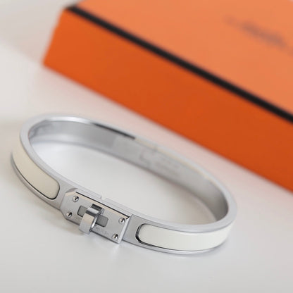 [⭐Luxery]HM KELLY WHITE BRACELET