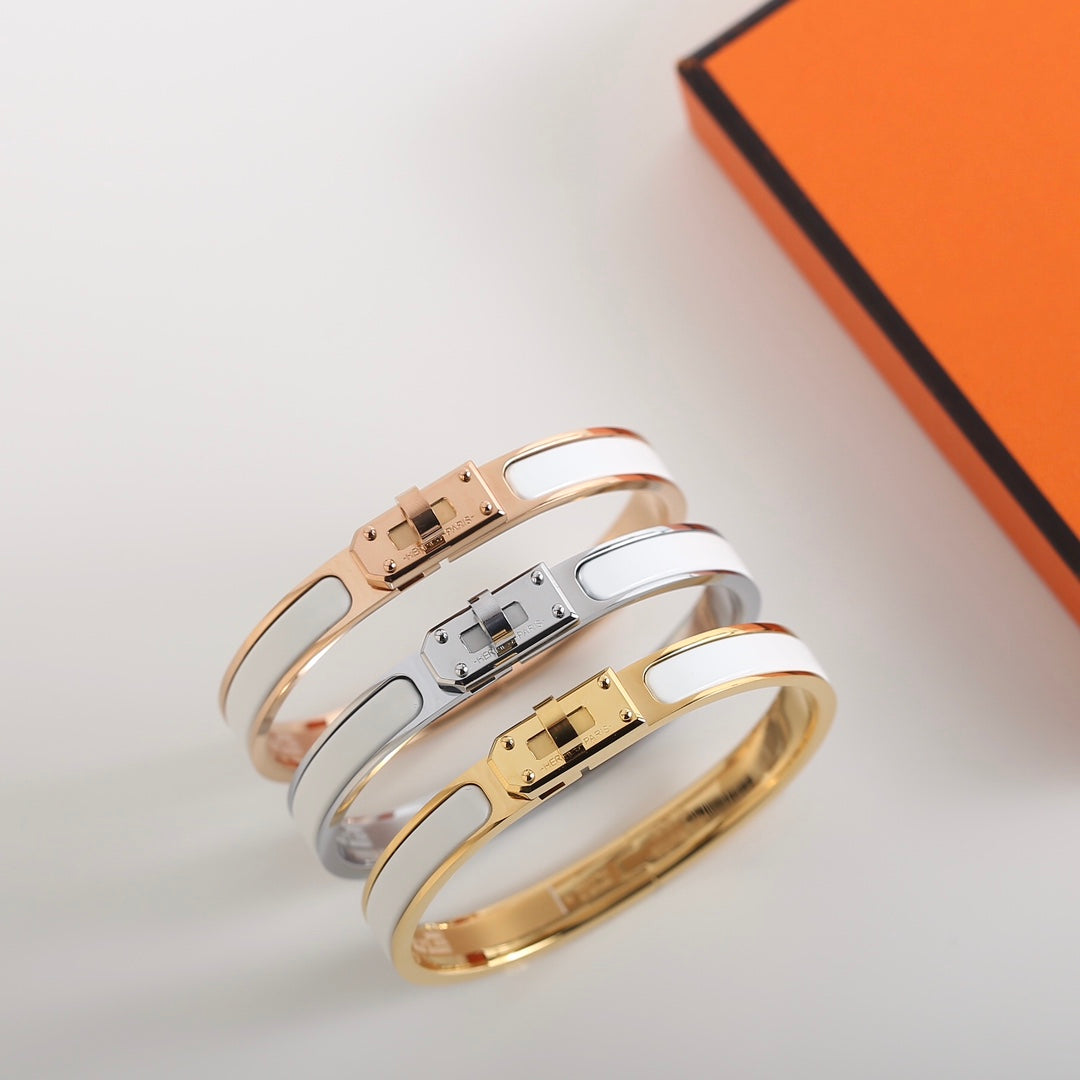[⭐Luxery]HM KELLY WHITE BRACELET