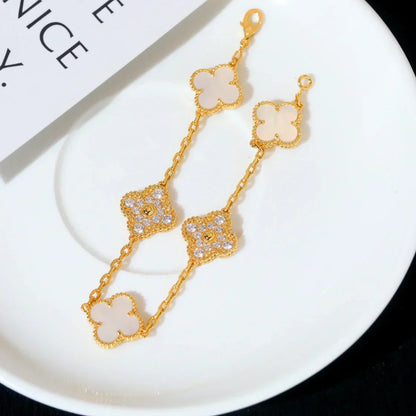 [⭐Luxery]CLOVER WHITE PEARL MOP 5 MOTIF BRACELET COLLECTION