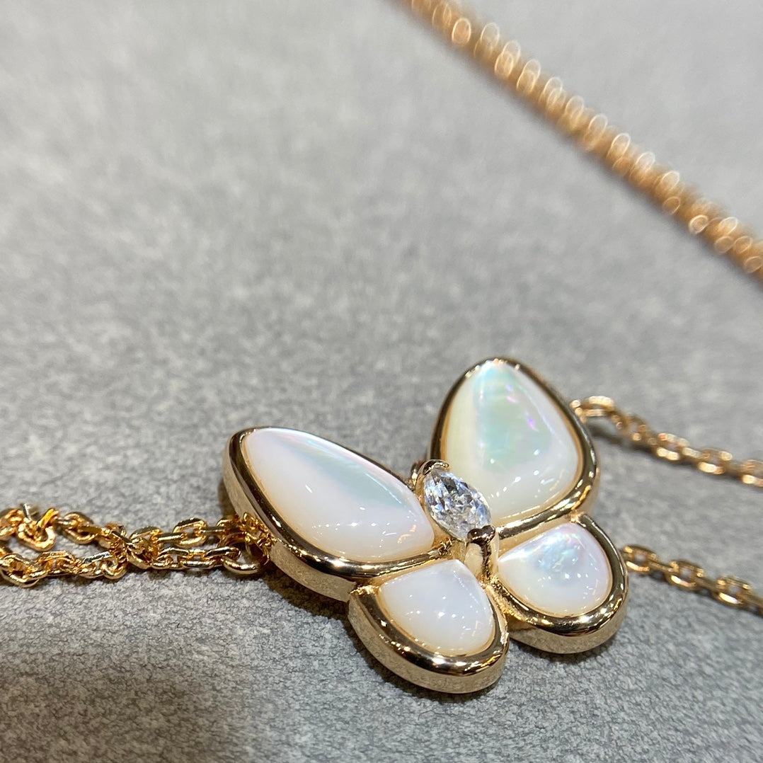 [⭐Luxery]BUTTERFLY MOP DIAMOND NECKLACE