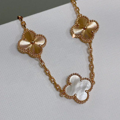 [⭐Luxery]CLOVER WHITE PEARL MOP 5 MOTIF BRACELET COLLECTION