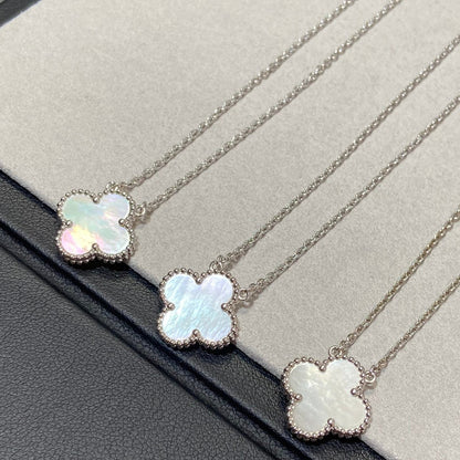 [⭐Luxery]CLOVER MEDIUM SILVER WHITE MOP NECKLACE