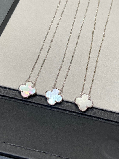 [⭐Luxery]CLOVER MEDIUM SILVER WHITE MOP NECKLACE
