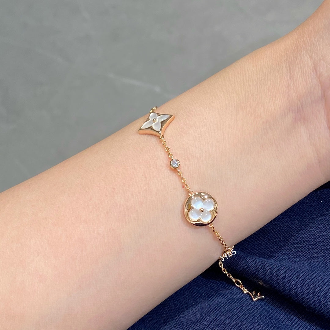 [⭐Luxery]STAR AND SUN 4 MOTIF WHITE MOP PINK GOLD BRACELET