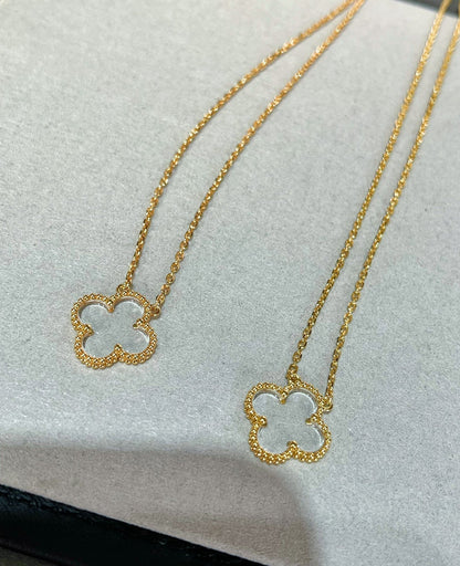 [⭐Luxery]CLOVER ROCK CRYSTAL ROSE GOLD NECKLACE