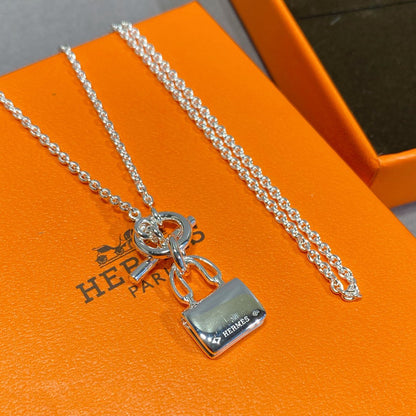 [⭐Luxery]CONSTANCE PEDANT SILVER NECKLACE