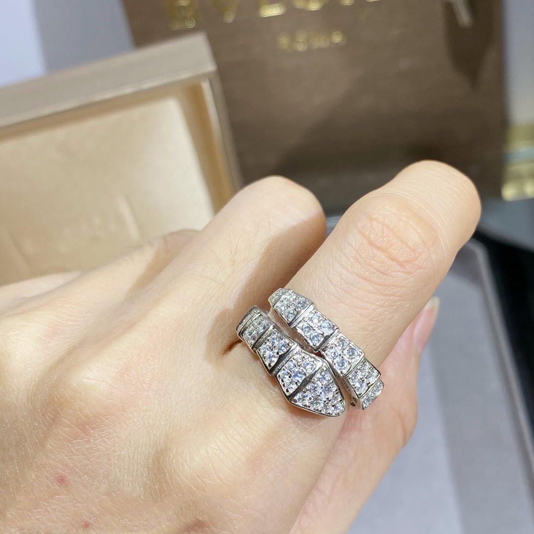 [⭐Luxery]SERPENTI RING SILVER DIAMOND PAVED